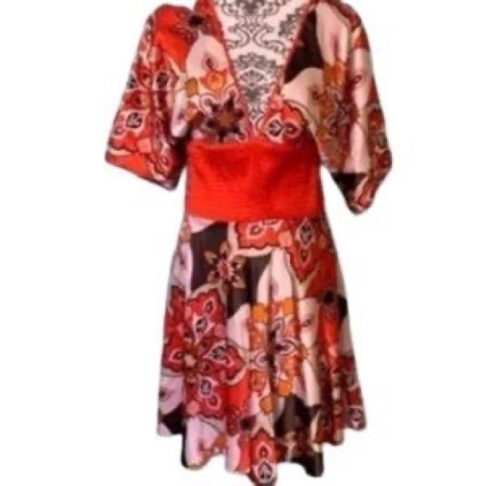 Yanek for Bebe Floral Print Dress